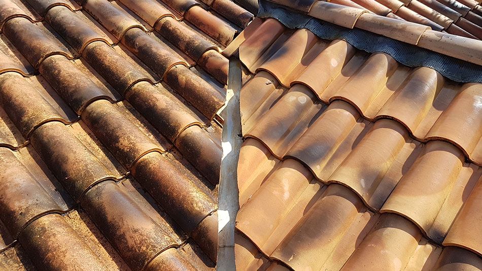 Nettoyer la toiture : prix & solutions pour un toit comme neuf